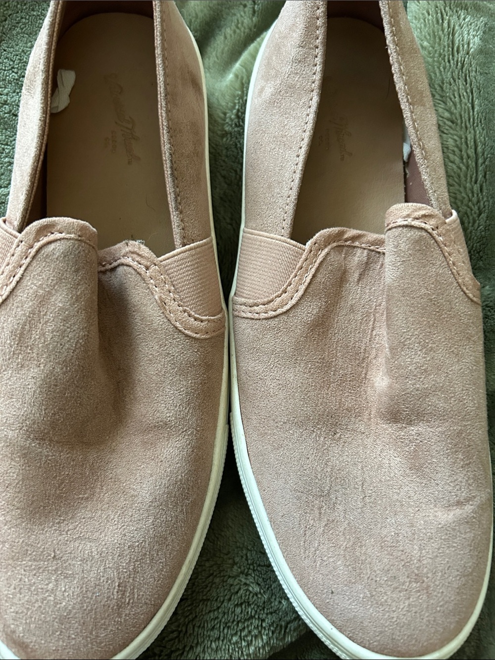 Universal Thread Slip-On Suede Sneakers in Blush Tan